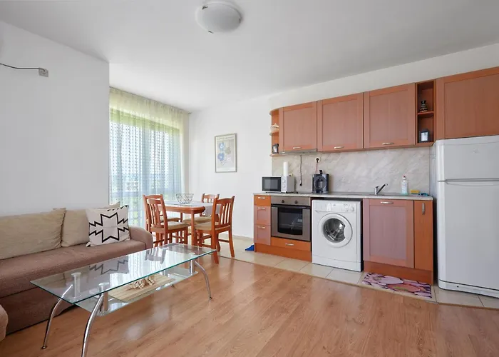 Charming 1-bedroom In Ravda By Flat Mаnаger * Nesebar